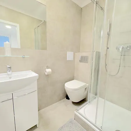 Krásny - 4 V Blízkosti Centra Apartamento Bratislava